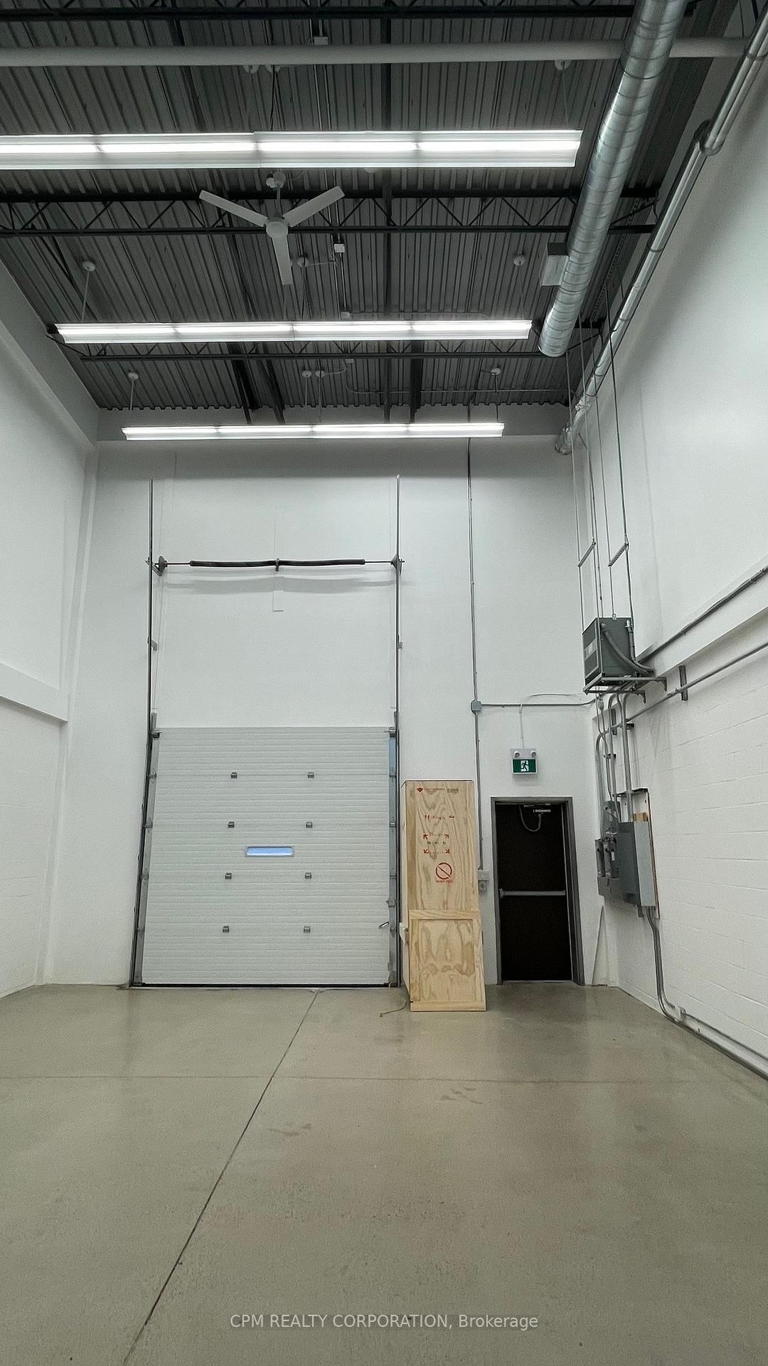 195 Norseman Street, Unit 4 - Photo 11