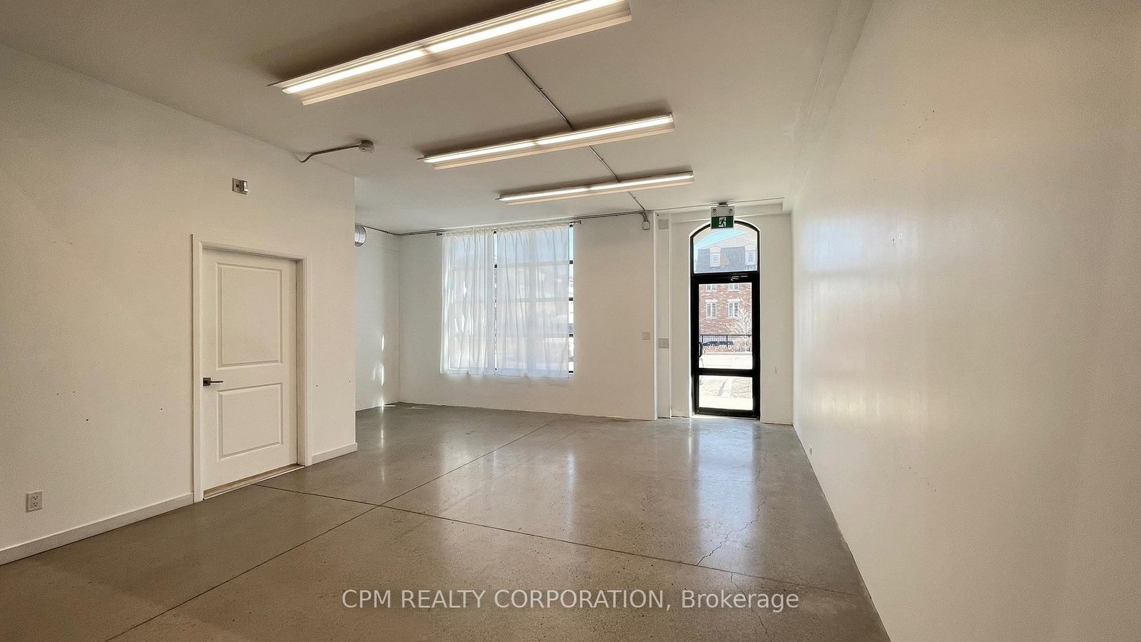 195 Norseman Street, Unit 4 - Photo 6