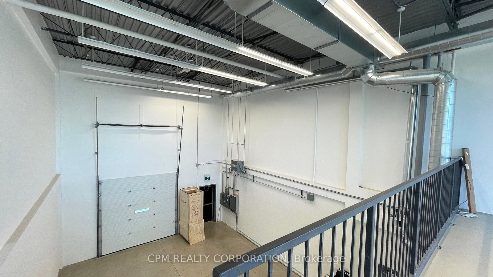 195 Norseman Street, Unit 4 - Photo 9