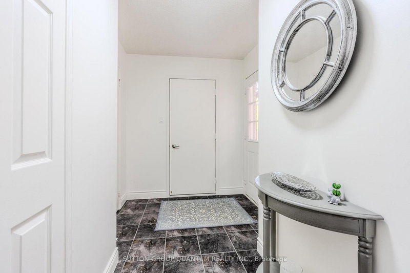 1237 Blackburn Dr, Oakville, L6M 2W5 | Image 3