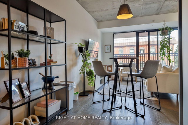 314 - 530 Indian Grove