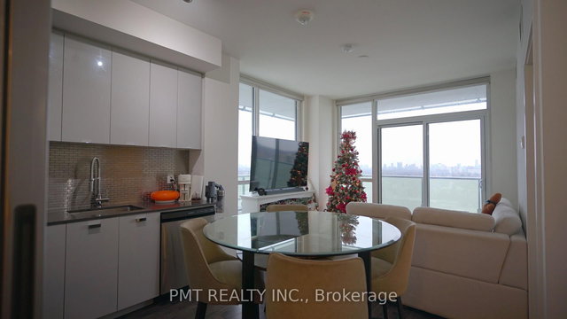 1205 - 10 De Boers Drive