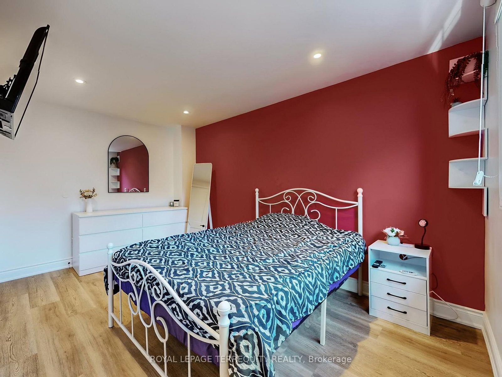 Semi-Detached House for sale at 623 Beaver Court, Milton, Ontario, L9T 4A8 - Timberlea - MLS: W12934742