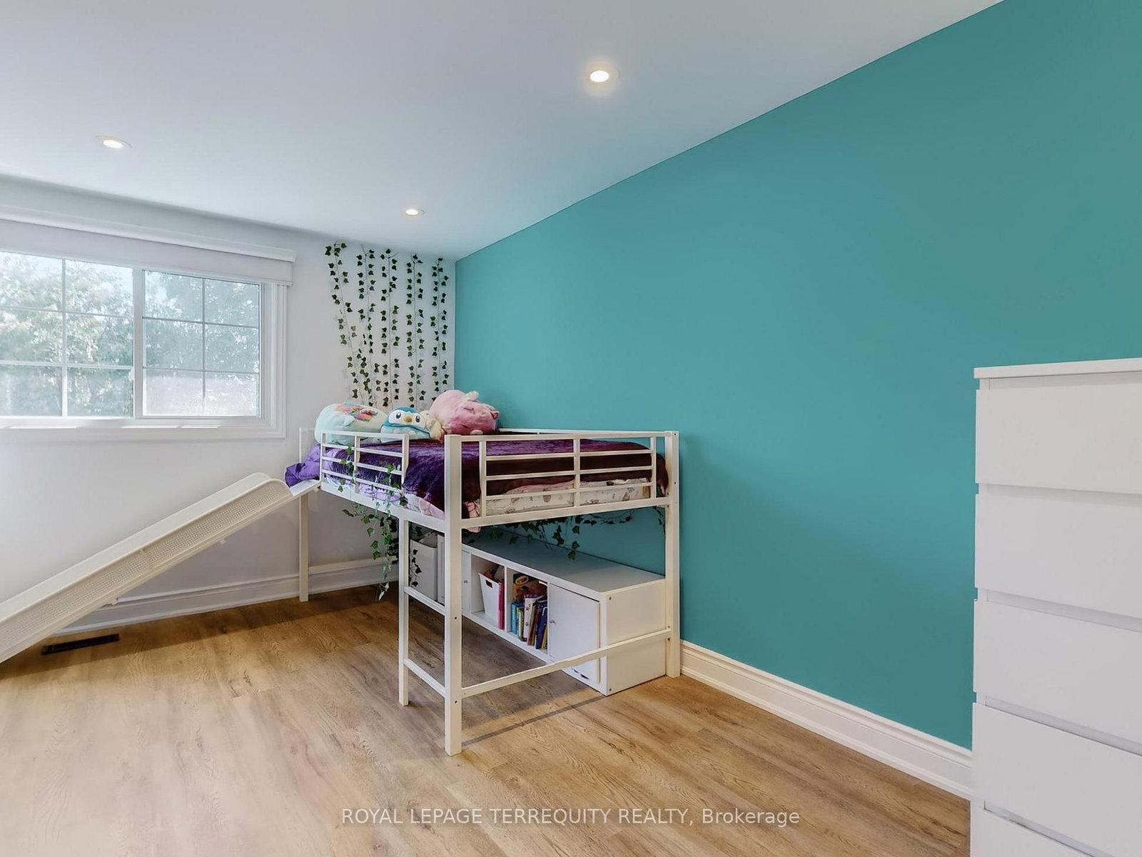 Semi-Detached House for sale at 623 Beaver Court, Milton, Ontario, L9T 4A8 - Timberlea - MLS: W12934742