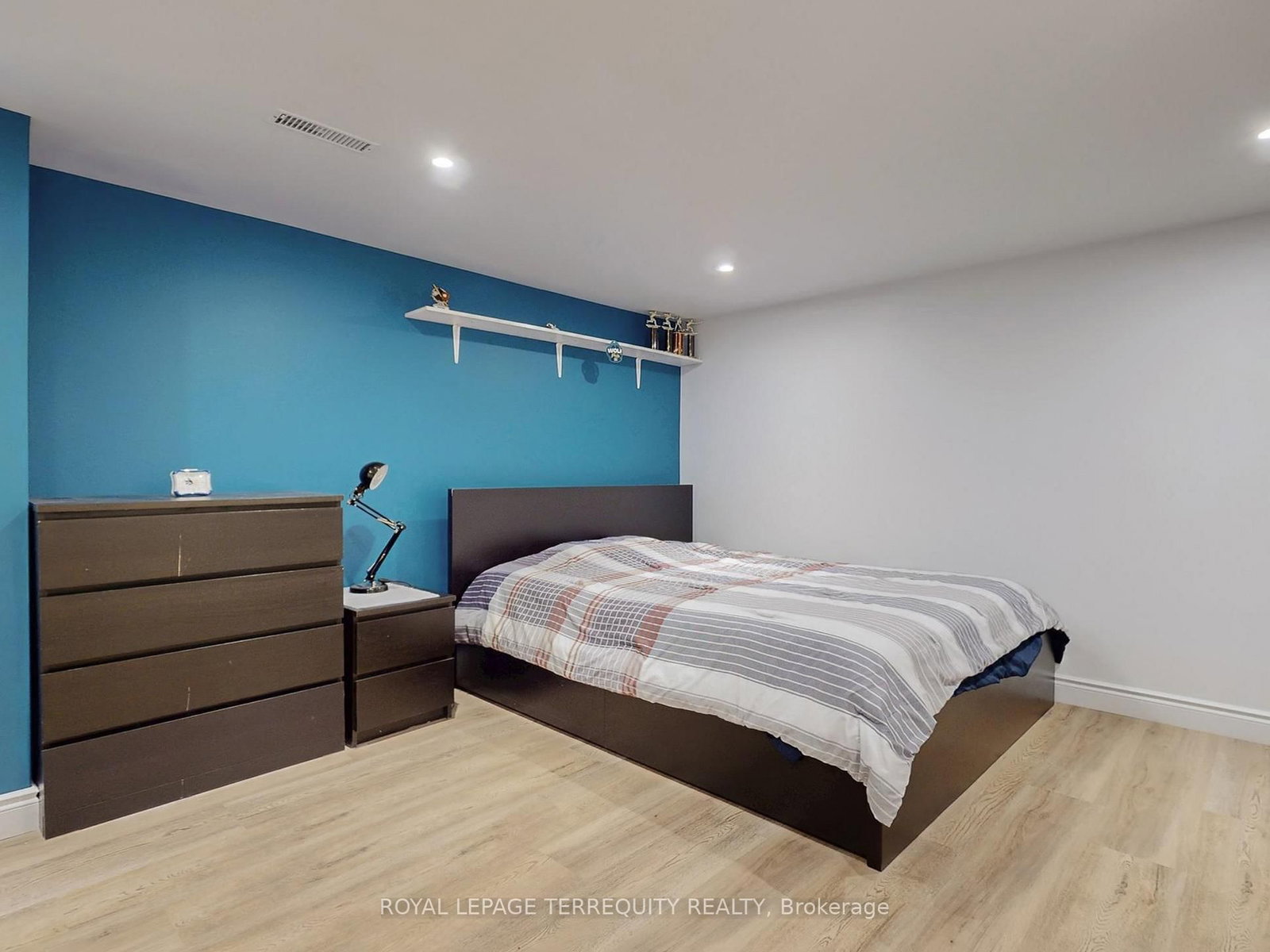 Semi-Detached House for sale at 623 Beaver Court, Milton, Ontario, L9T 4A8 - Timberlea - MLS: W12934742