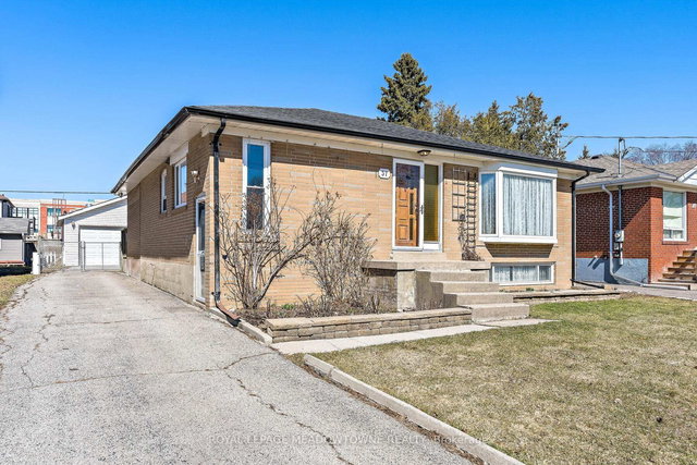 37 Prince Charles Drive