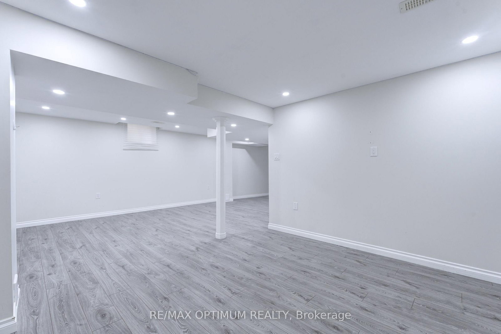 Detached House for sale at 19 Henry Verschuren Avenue, Brampton, Ontario, L6Y 5W1 - Fletcher's West - MLS: W12934846