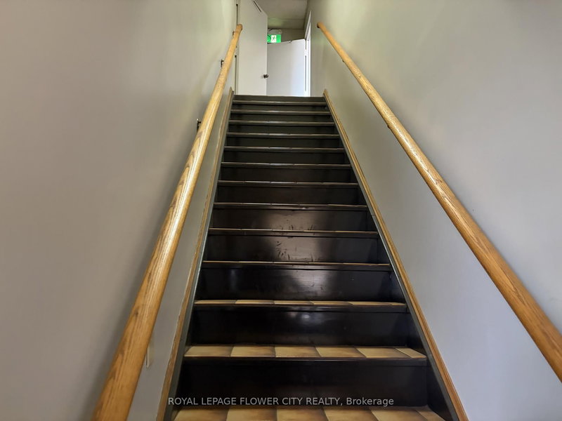 Unit 2 - 229 Wilkinson Rd, Brampton, L6T 4M2 | Image 3