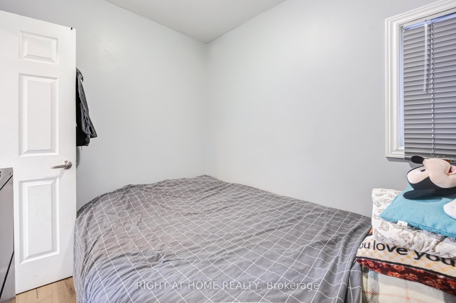 519 Rogers Road - Photo 14