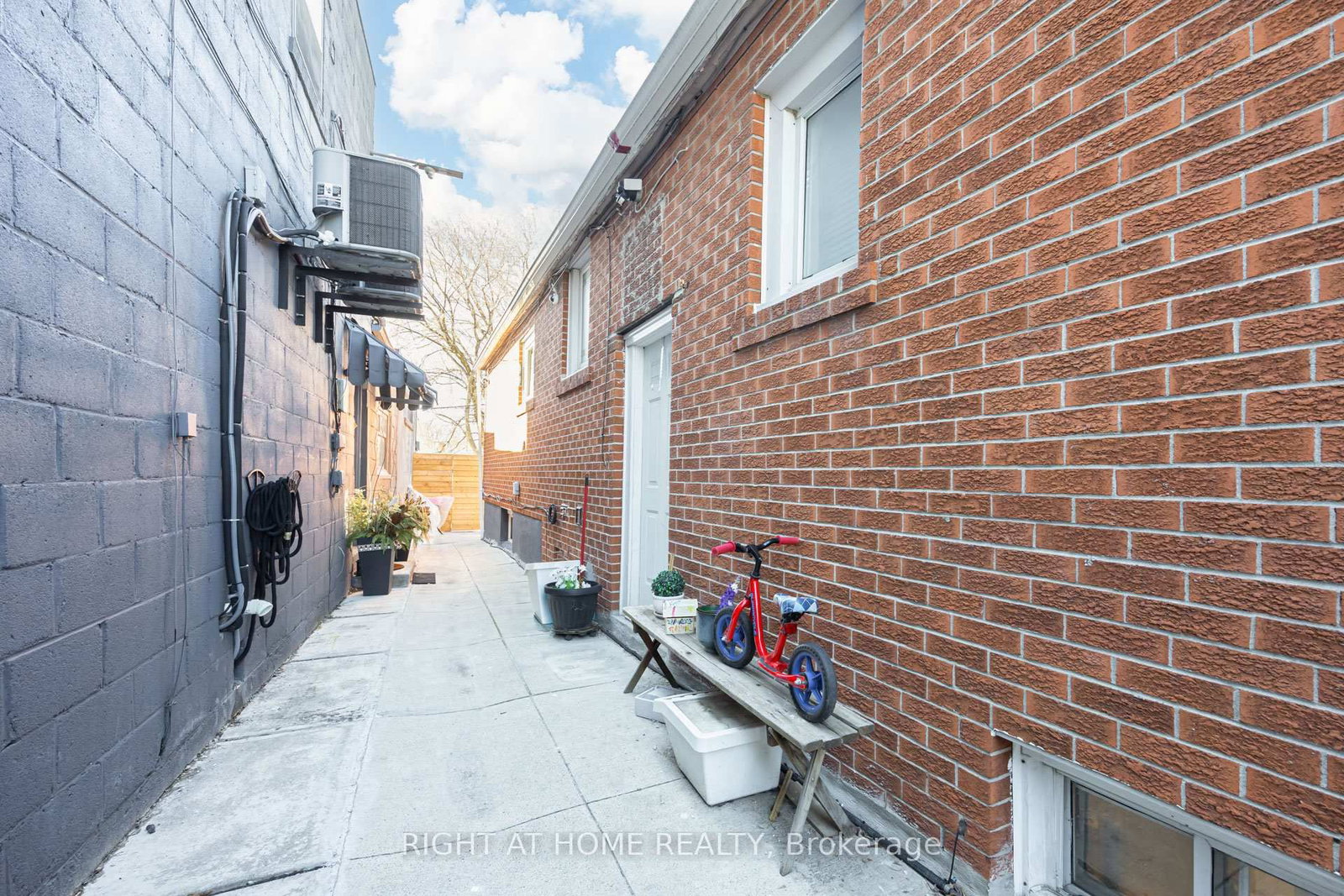 519 Rogers Road - Photo 37