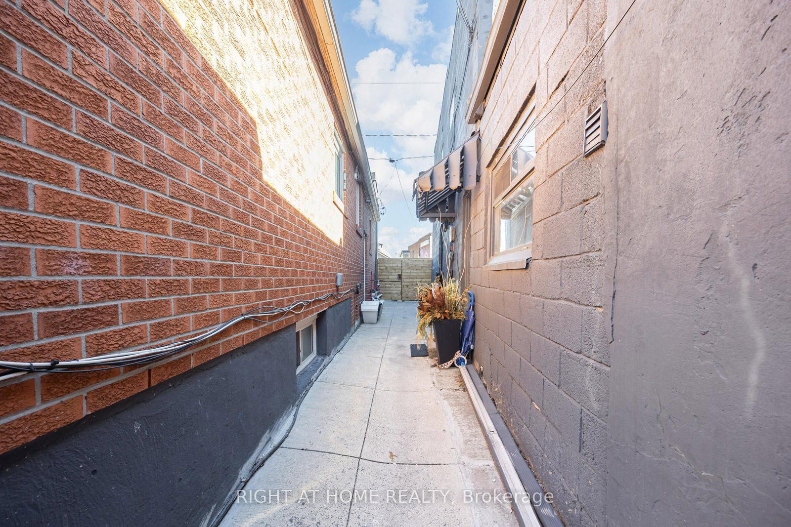 519 Rogers Road - Photo 40