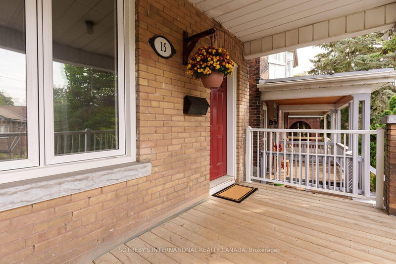 Upper - 15 Indian Rd Cres, Toronto, M6P 2E9 | Image 2