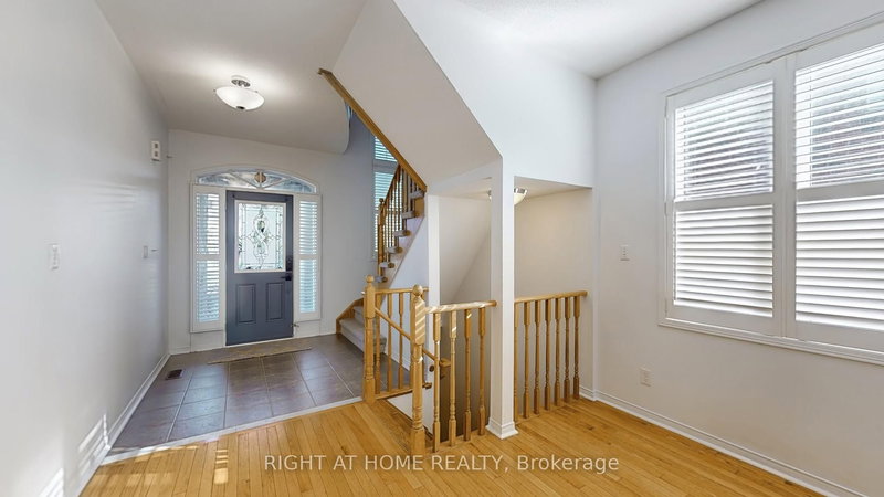 33 Fred Young Dr, Toronto, M3L 0A1 | Image 2