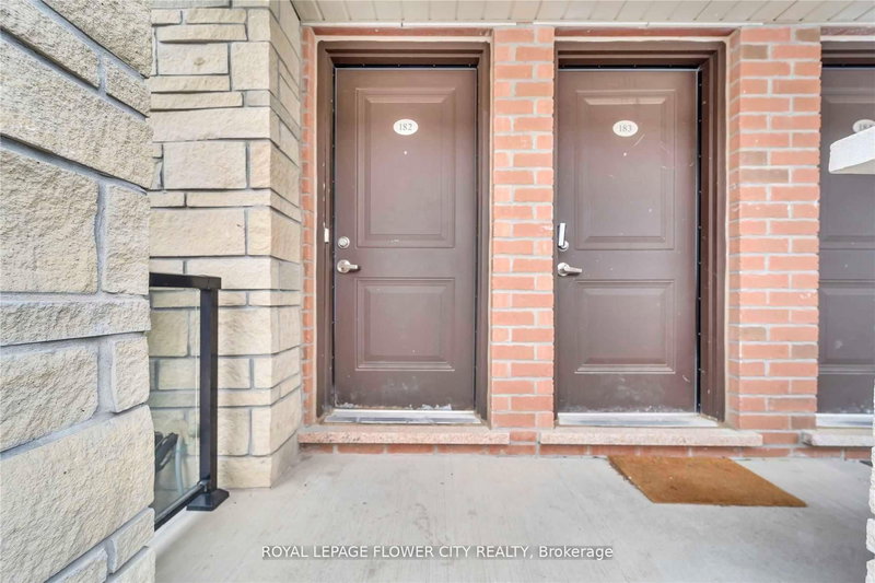 182 - 200 veteran Dr, Brampton, L7A 4S6 | Image 2