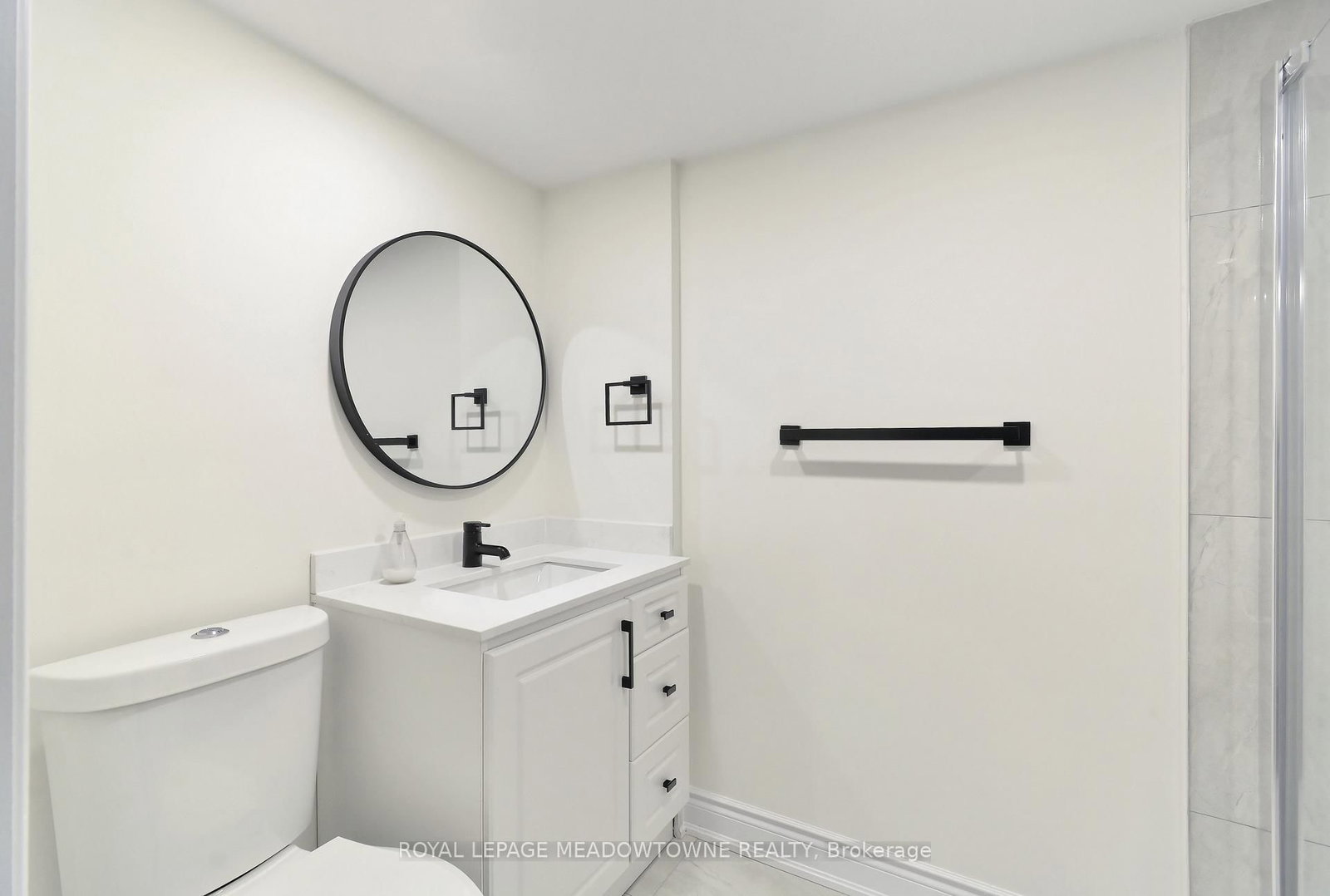 Detached House for lease at BSMT-103 Goodwin Crescent, Milton, Ontario, L9E 1H9 - Ford - MLS: W12935706