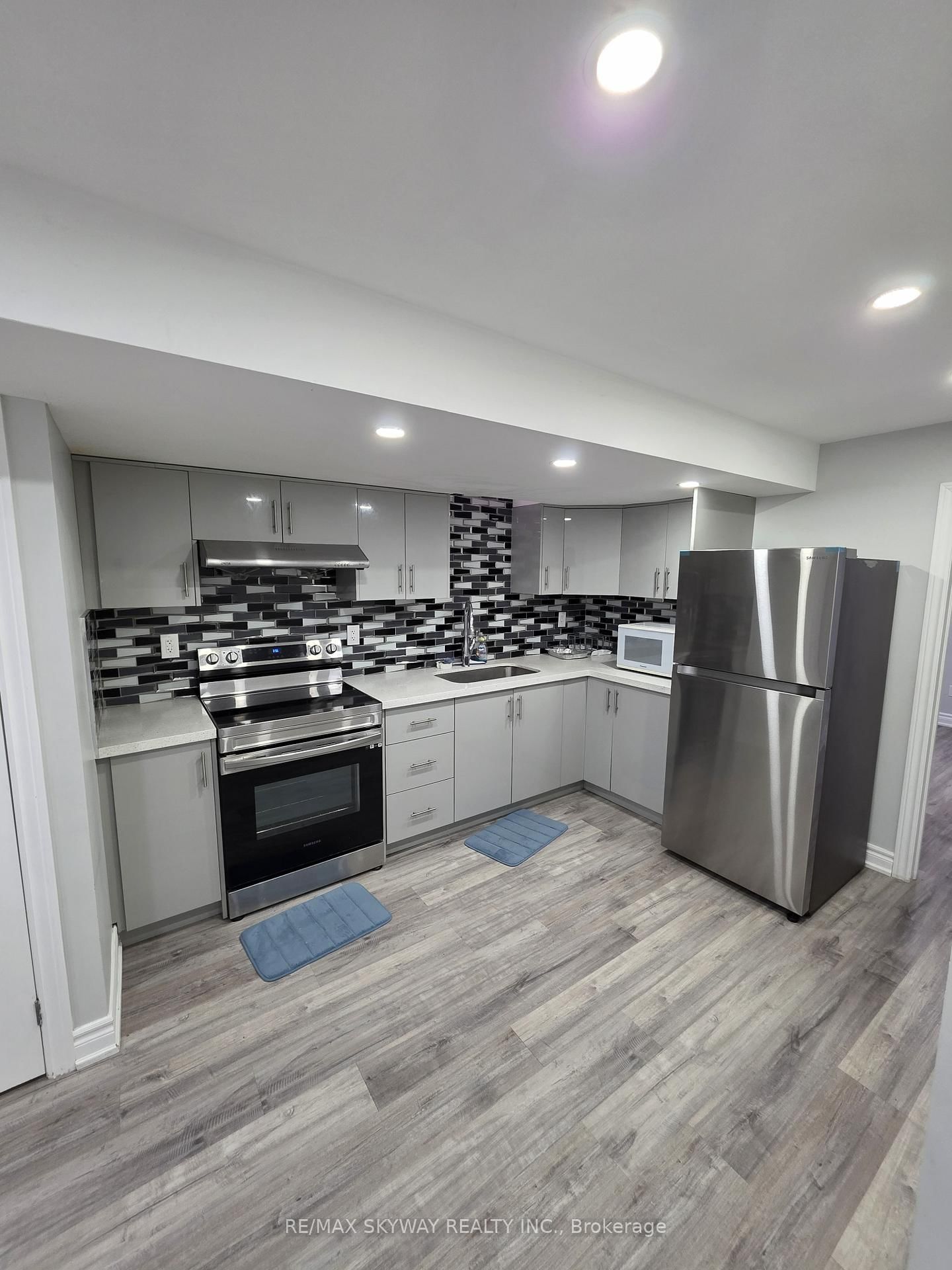 6 Haverstock Crescent, Unit Bsmt - Photo 3