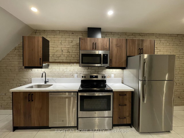 1 - 363 Parkside Drive