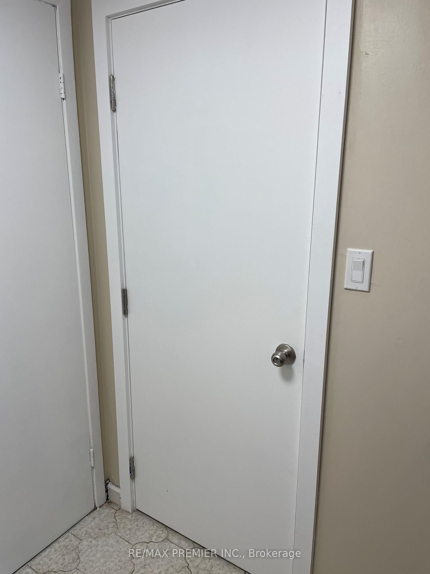 45 Lapp Street, Unit Lower - Photo 3