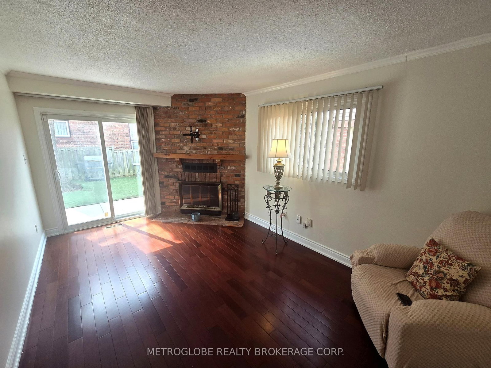 Detached House for sale at 3 Gervais Drive, Brampton, Ontario, L6Y 2V2 - Fletcher's West - MLS: W12935834