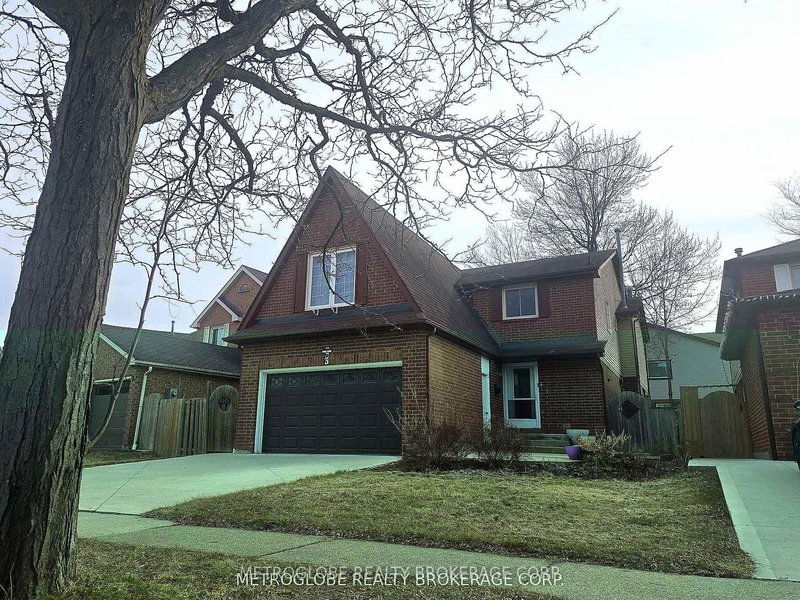 3 Gervais Dr, Brampton, L6Y 2V2 | Image 3