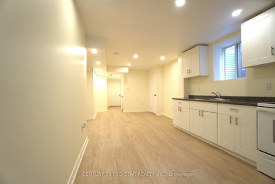 521 Yates Dr | Milton | Image