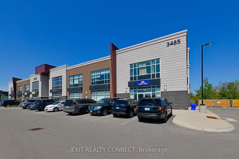 208 - 3485 Rebecca St, Oakville, L6L 6X9 | Image 3
