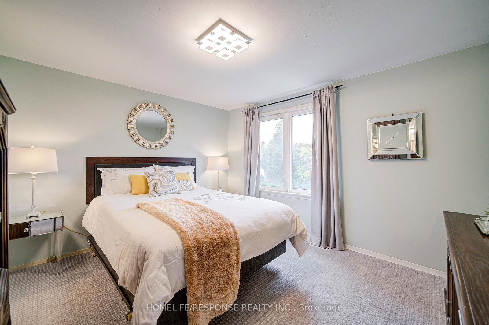 Detached House for sale at 33 Groveland Crescent, Brampton, Ontario, L6S 1L1 - Northgate - MLS: W12936458