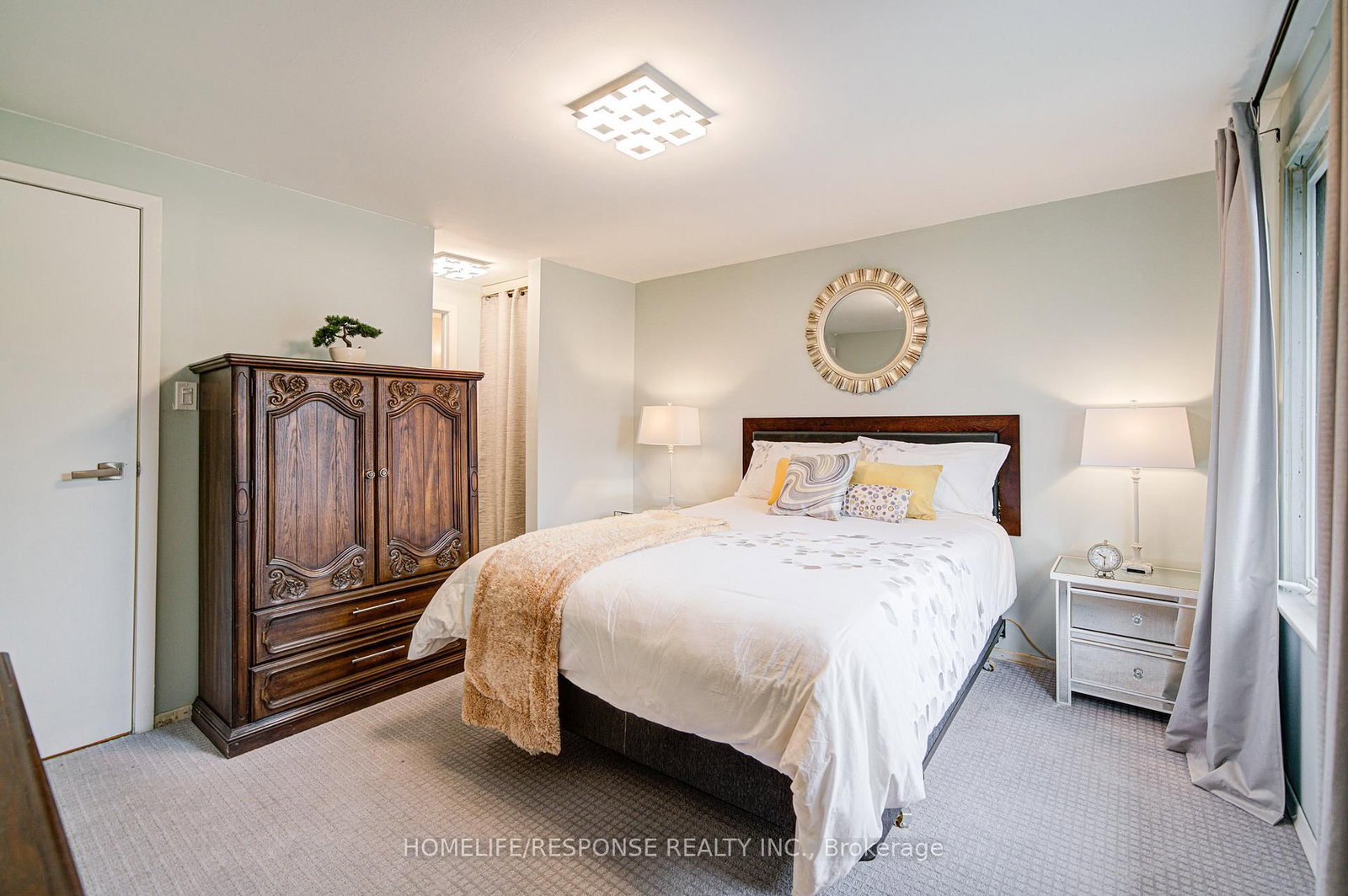 Detached House for sale at 33 Groveland Crescent, Brampton, Ontario, L6S 1L1 - Northgate - MLS: W12936458