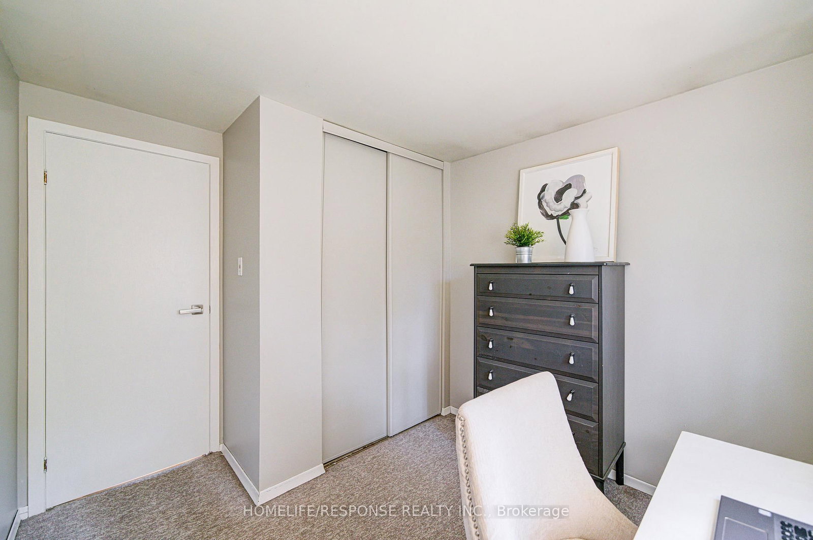 Detached House for sale at 33 Groveland Crescent, Brampton, Ontario, L6S 1L1 - Northgate - MLS: W12936458