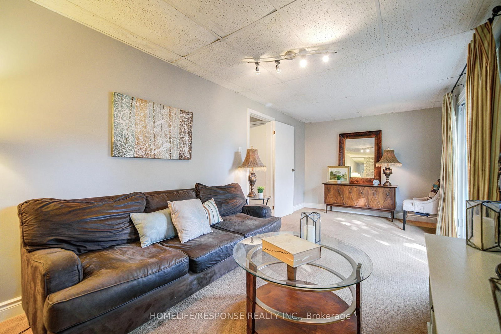 Detached House for sale at 33 Groveland Crescent, Brampton, Ontario, L6S 1L1 - Northgate - MLS: W12936458