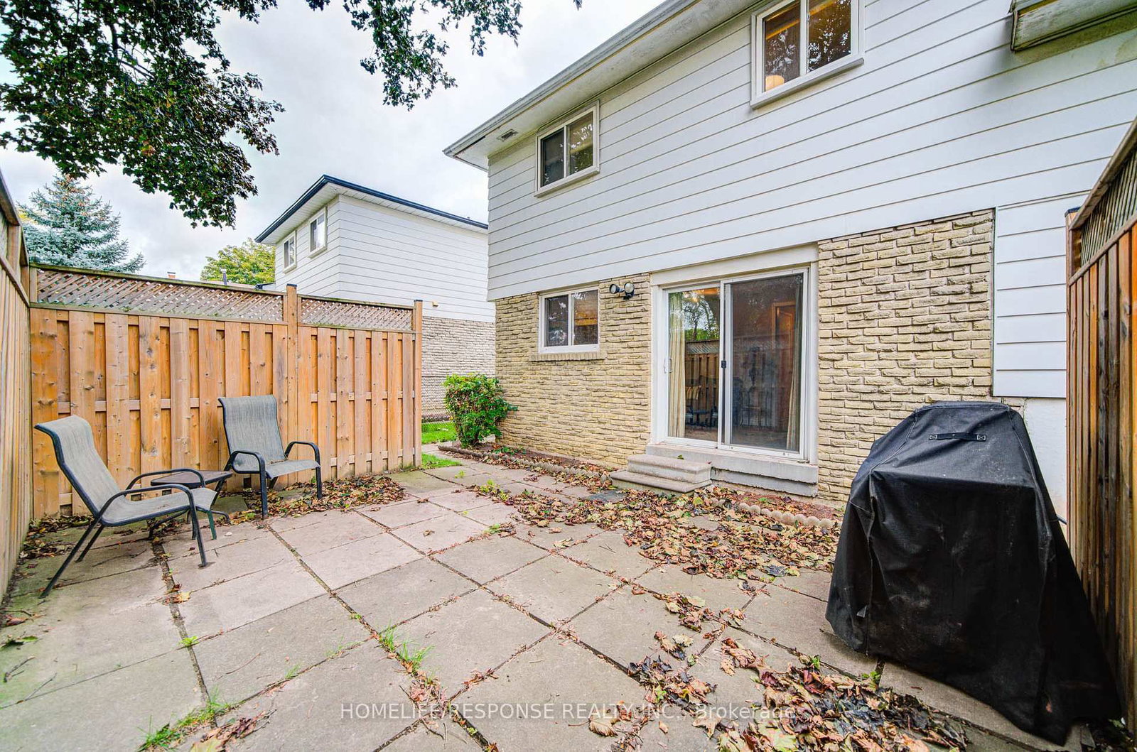 Detached House for sale at 33 Groveland Crescent, Brampton, Ontario, L6S 1L1 - Northgate - MLS: W12936458