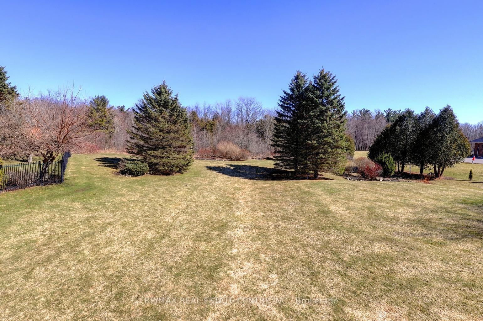 Listing Image 24