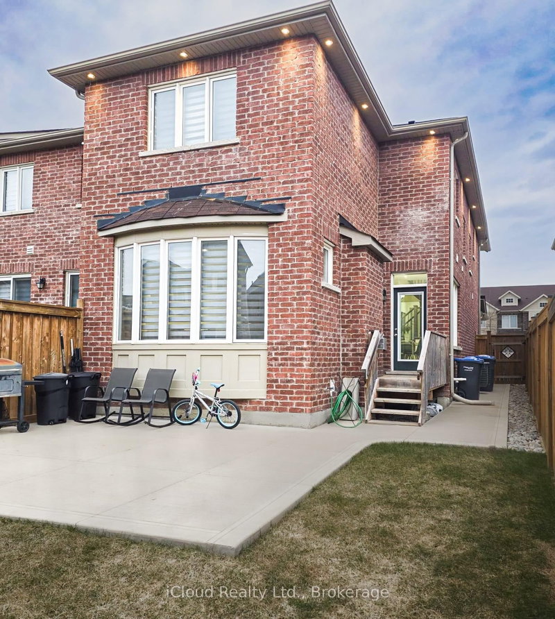 68 Phyllis Dr, Caledon, L7C 4E2 | Image 3