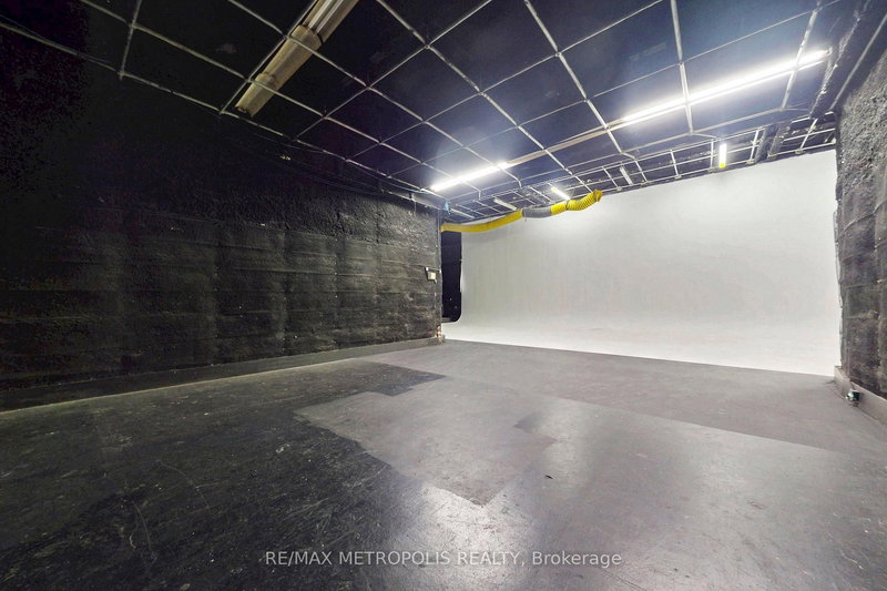 Studio 1 - 258 Wallace Ave, Toronto, M6P 3M9 | Image 3