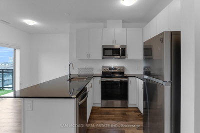 Unit 529 — 102 Grovewood Common — more photos