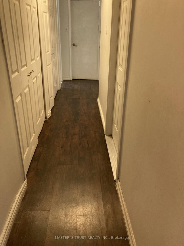 1202 - 100 Lotherton Pathway