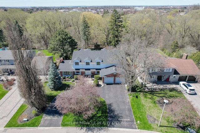 17 Ridgehill Drive