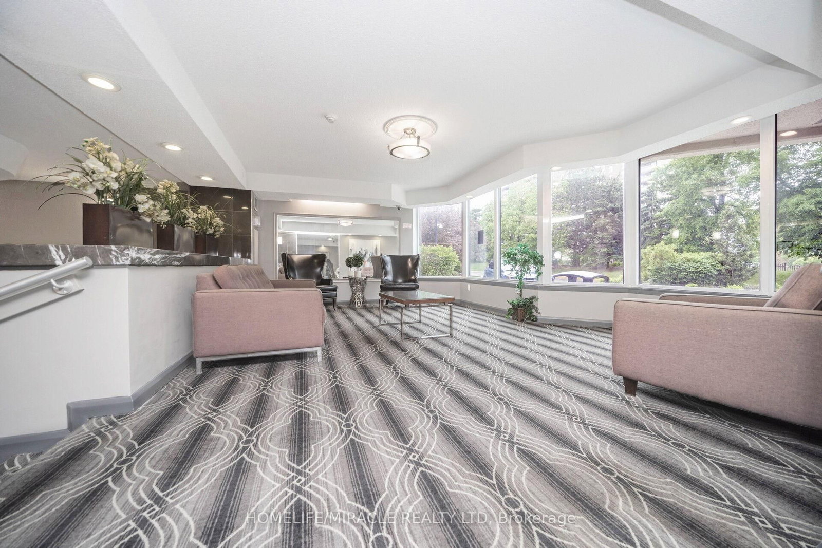 8 Lisa Street • #1802 • Brampton, ON photo 13