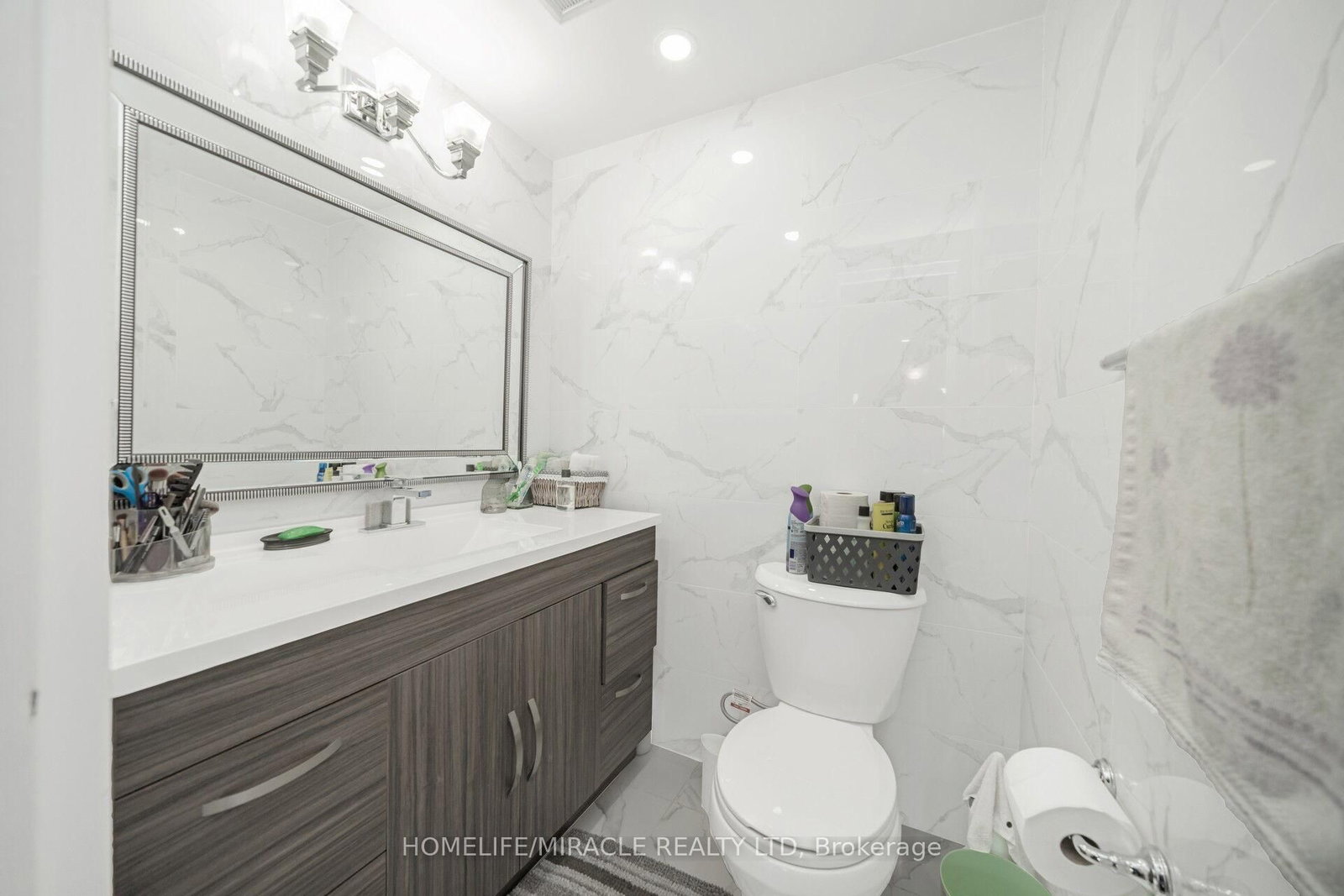 8 Lisa Street • #1802 • Brampton, ON photo 37