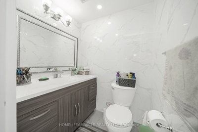 8 Lisa Brampton,ON L6T 4S6 — Photo 37