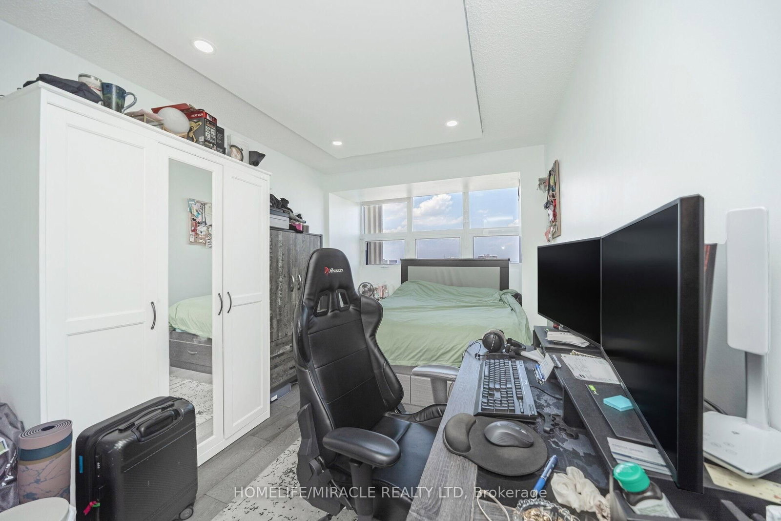 8 Lisa Street • #1802 • Brampton, ON photo 39
