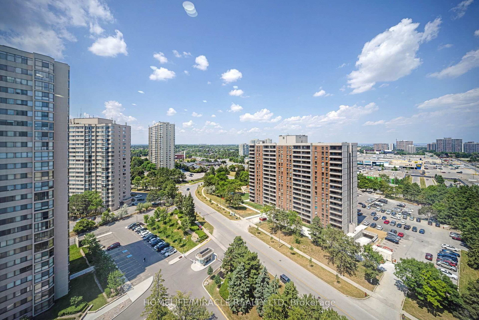 8 Lisa Street • #1802 • Brampton, ON photo 43