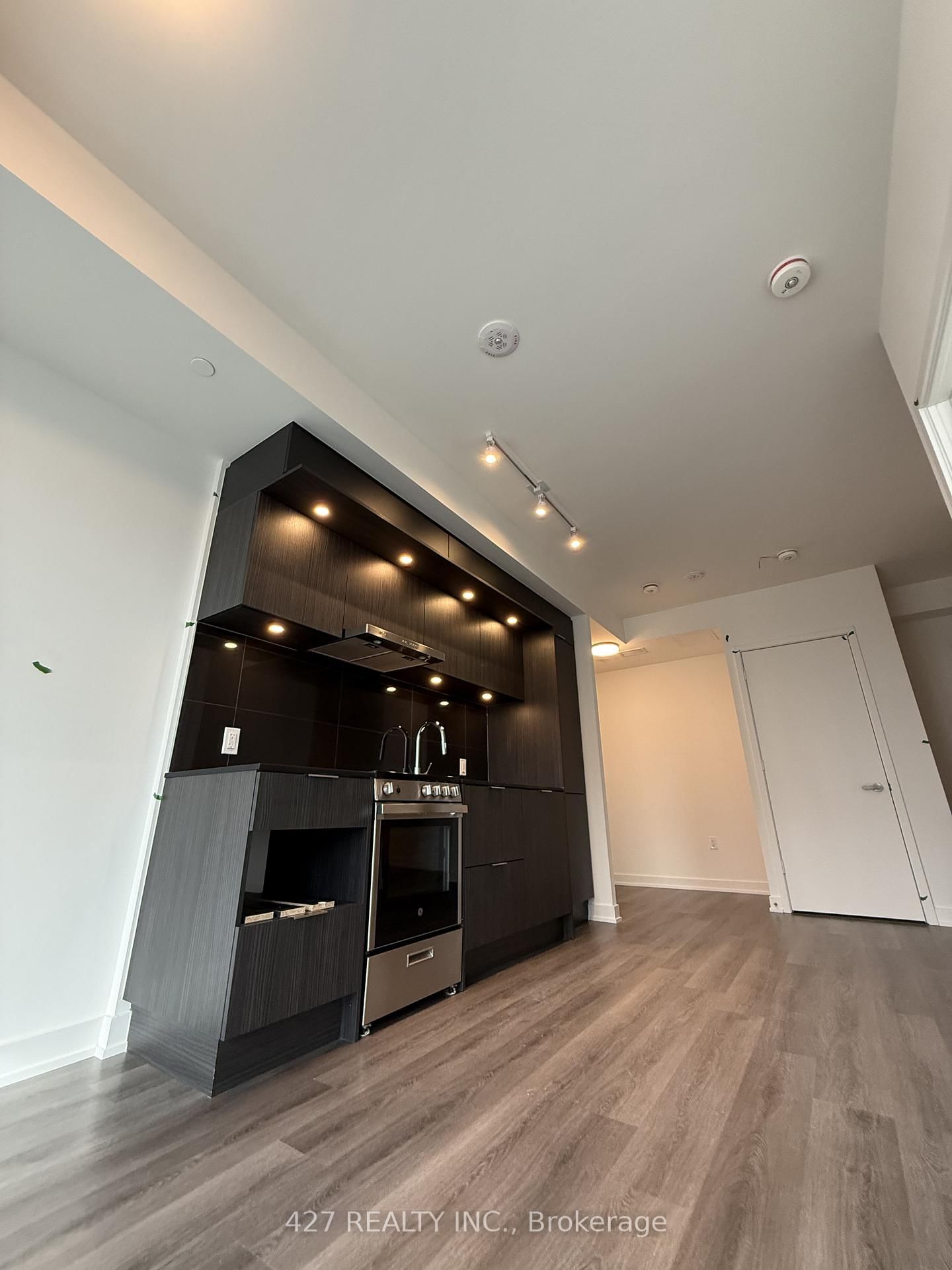 448 BURNHAMTHORPE Road, Unit 1612 - Photo 12