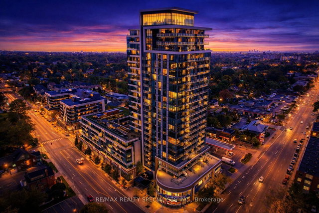 1204 - 1 Hurontario Street