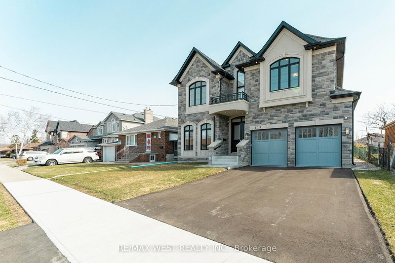 119 Jay St, Toronto, M6L 2M3 | Image 2