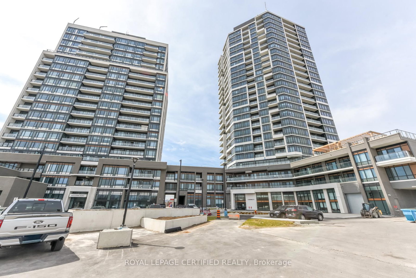 8020 Derry Road, Unit 2305 - Photo 2