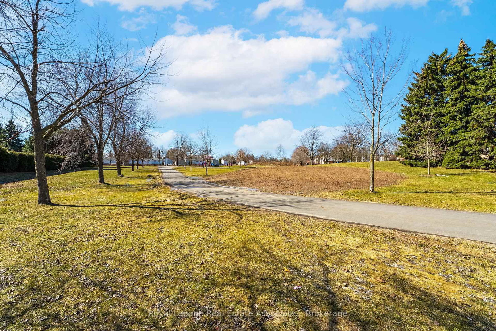 Detached House for sale at 20 Jeremy Place, Brampton, Ontario, L6S 5K6 - Northgate - MLS: W12937658