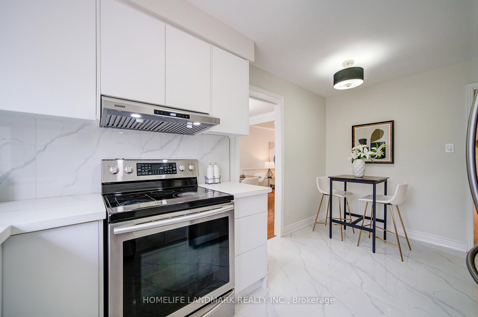 Detached House for sale at 1111 Deer Ru, Mississauga, Ontario, L5C 3P7 - Creditview - MLS: W12938010