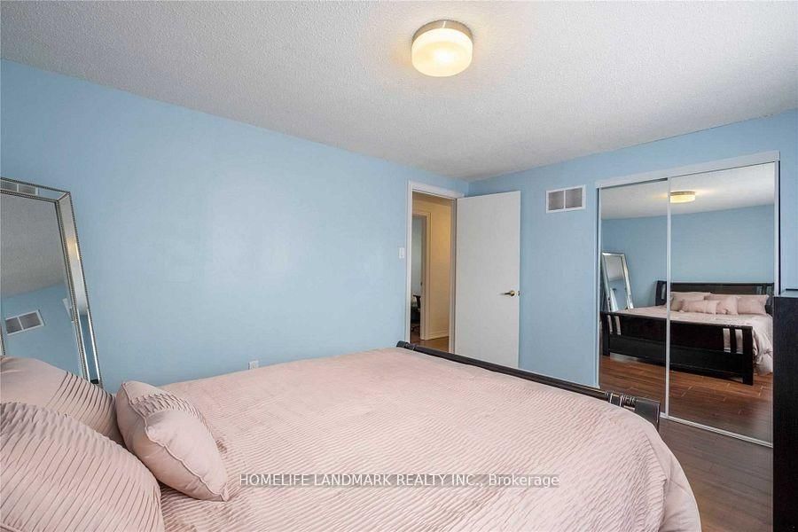 2746 Willowmore Mississauga,ON L5N 3N9 — Photo 18
