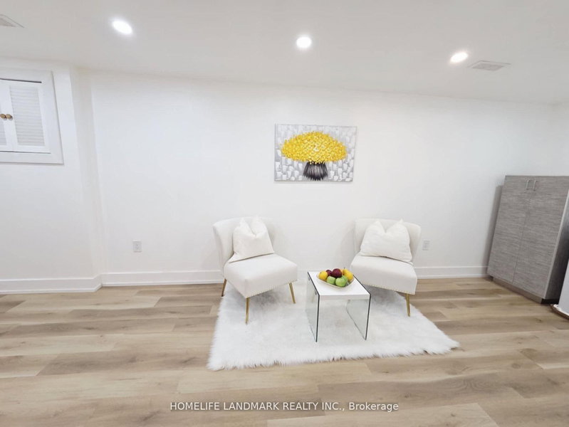2746 Willowmore Mississauga,ON L5N 3N9 — Photo 19